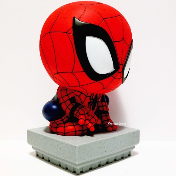 Marvel Spider Man Crouching Figural Coin Bank - Picture 2 of 3